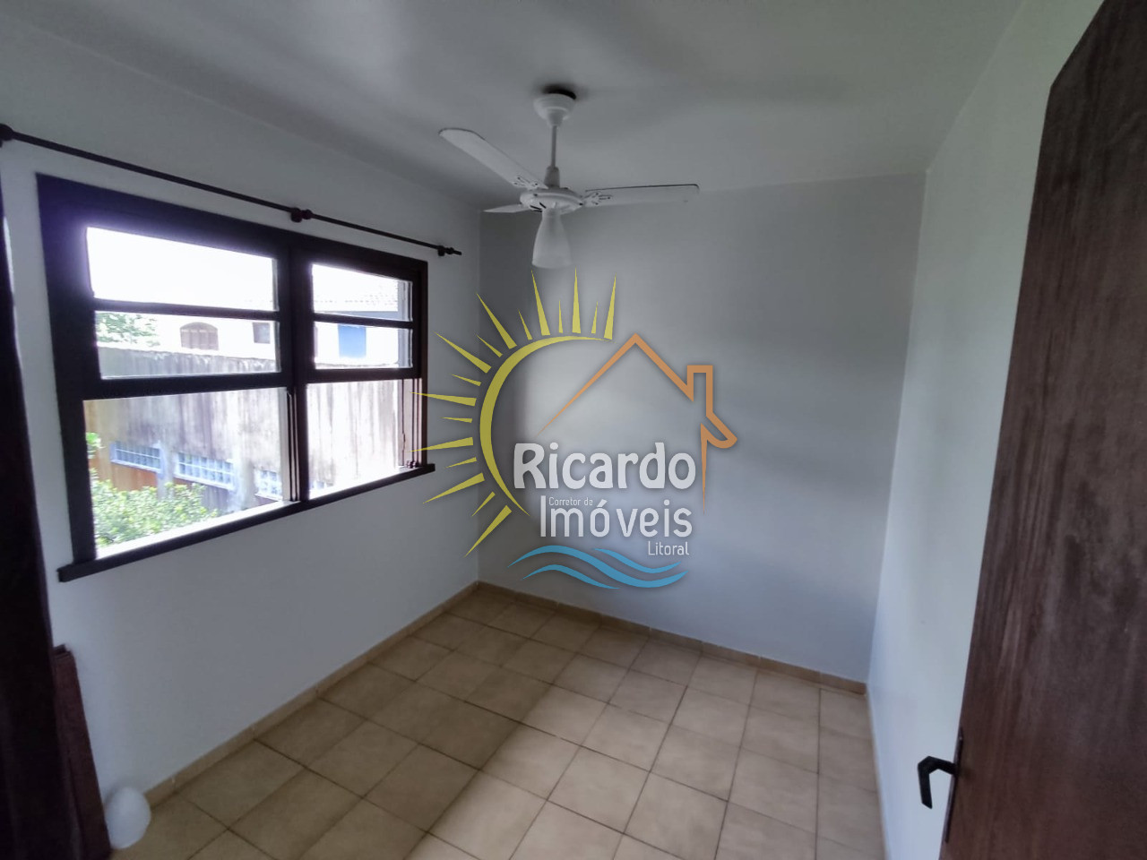 Casa à venda com 3 quartos, 84m² - Foto 19