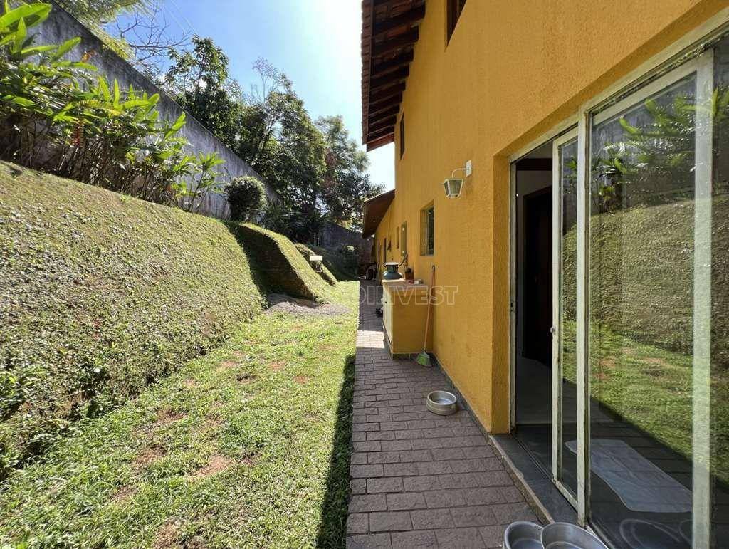 Casa de Condomínio à venda com 4 quartos, 350m² - Foto 50