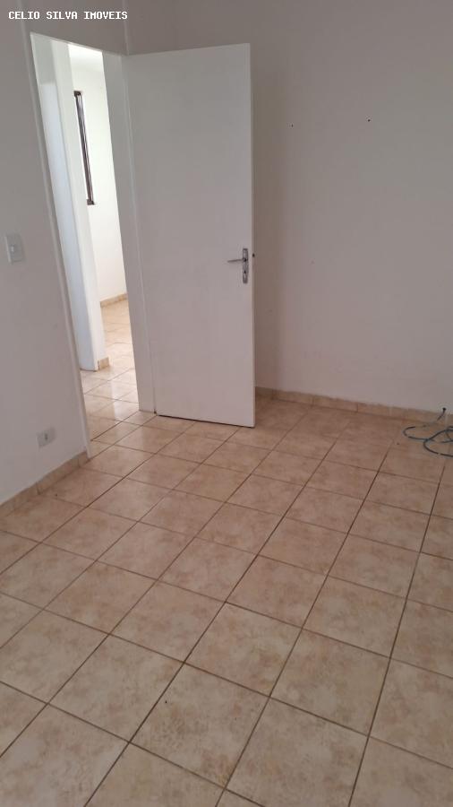 Apartamento à venda com 2 quartos, 55m² - Foto 2