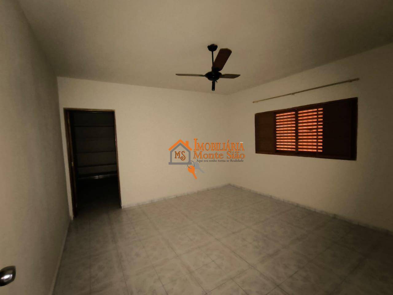 Casa para alugar com 3 quartos, 125m² - Foto 15