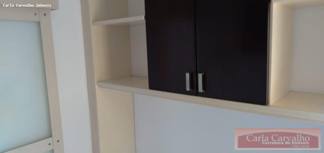 Apartamento à venda com 2 quartos, 77m² - Foto 2