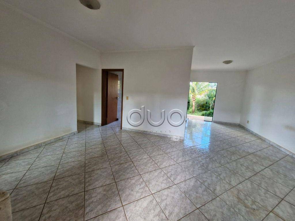 Casa à venda com 3 quartos, 146m² - Foto 2