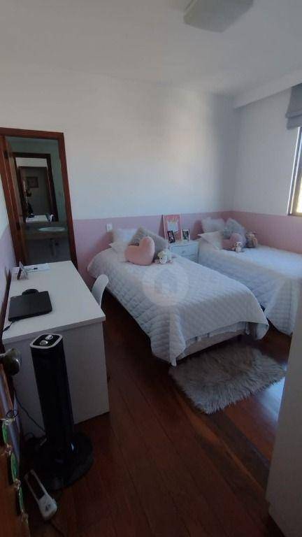 Apartamento à venda com 3 quartos, 170m² - Foto 9