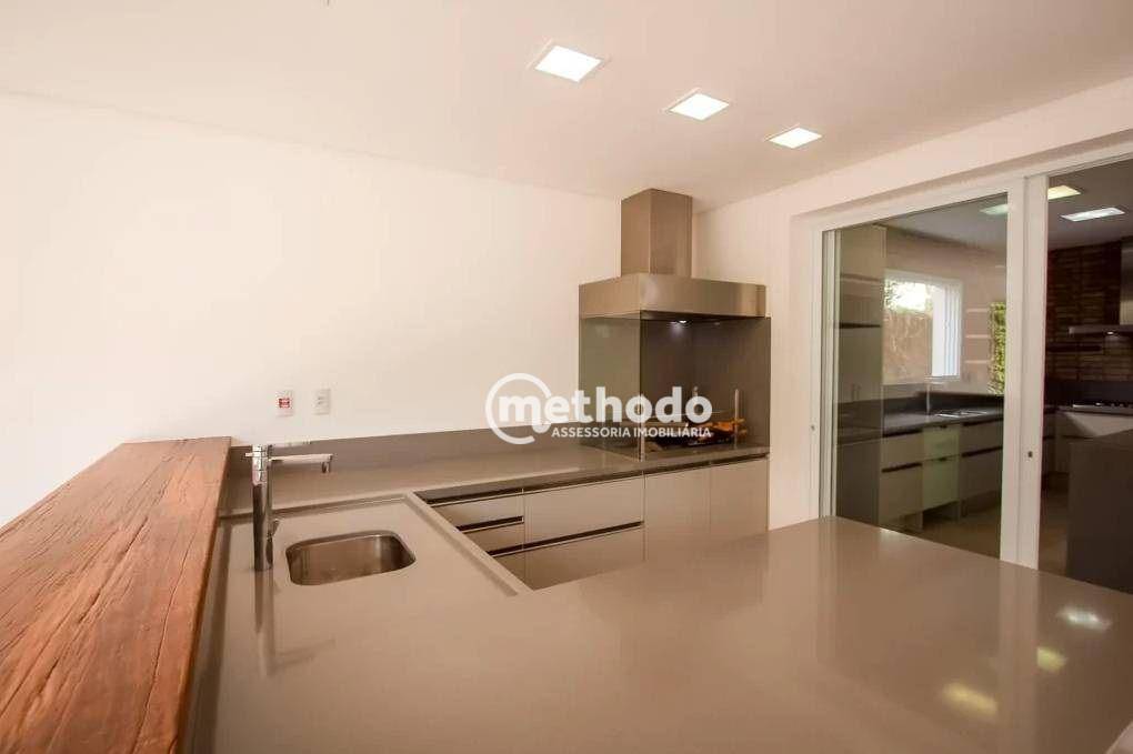 Casa de Condomínio à venda com 4 quartos, 400m² - Foto 15