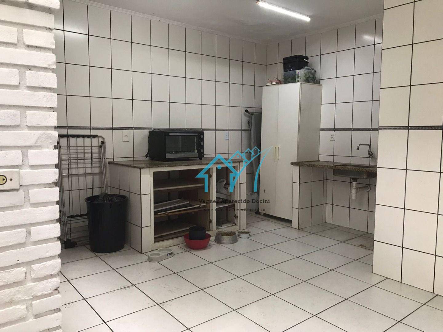 Sobrado à venda com 3 quartos, 211M2 - Foto 12