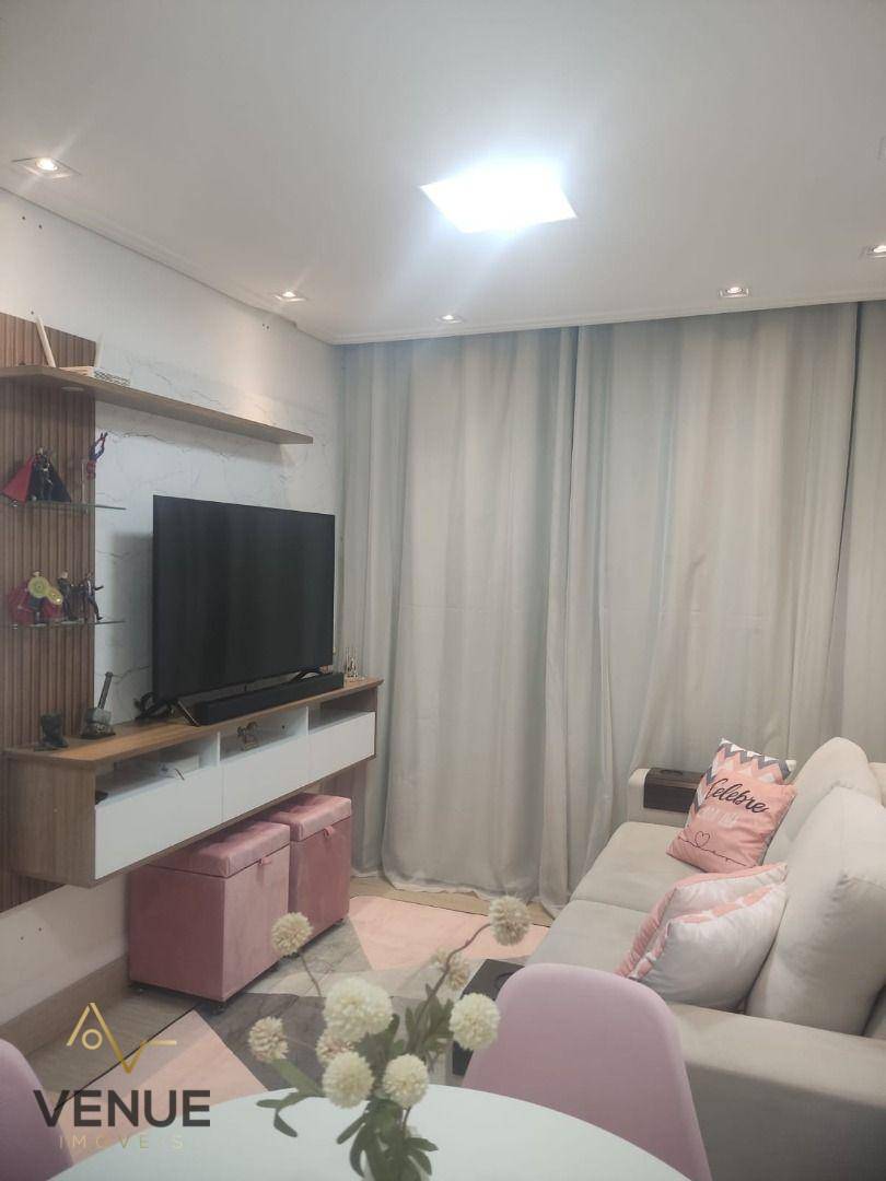 Apartamento à venda com 2 quartos, 47m² - Foto 1