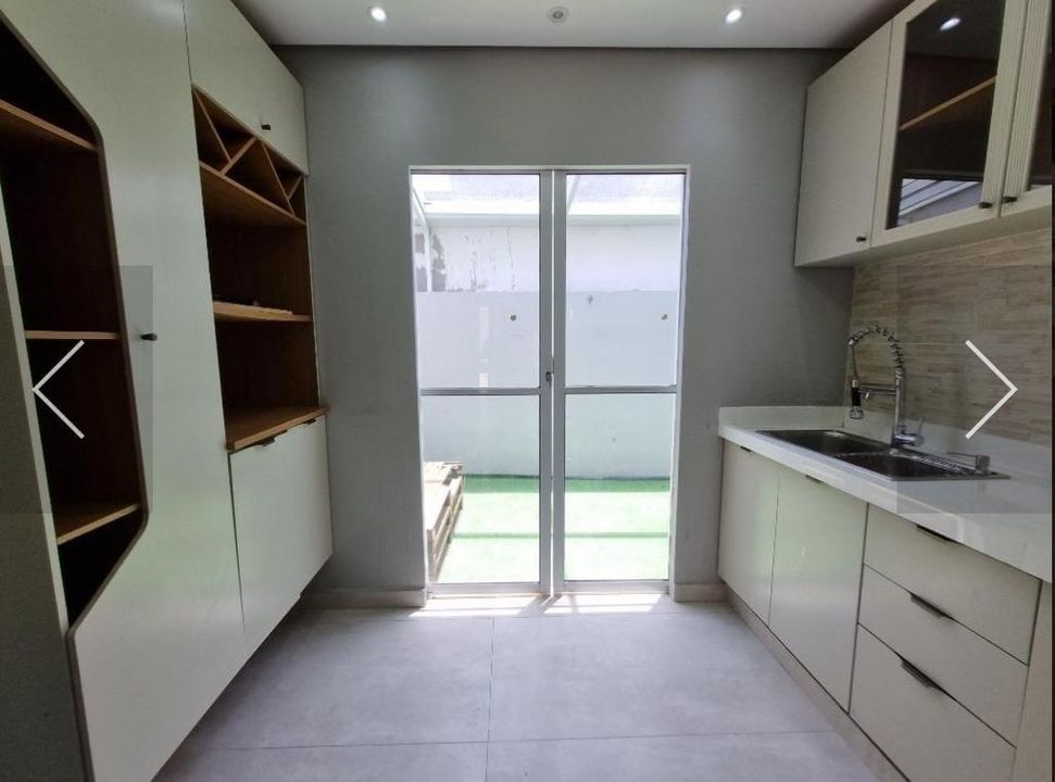 Casa de Condomínio à venda com 2 quartos, 70m² - Foto 13