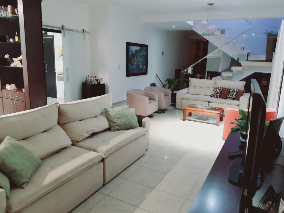 Casa de Condomínio à venda com 4 quartos, 420m² - Foto 23