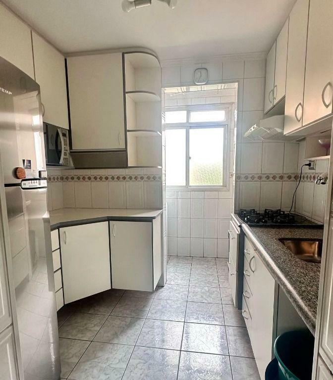 Apartamento à venda com 2 quartos, 50m² - Foto 4