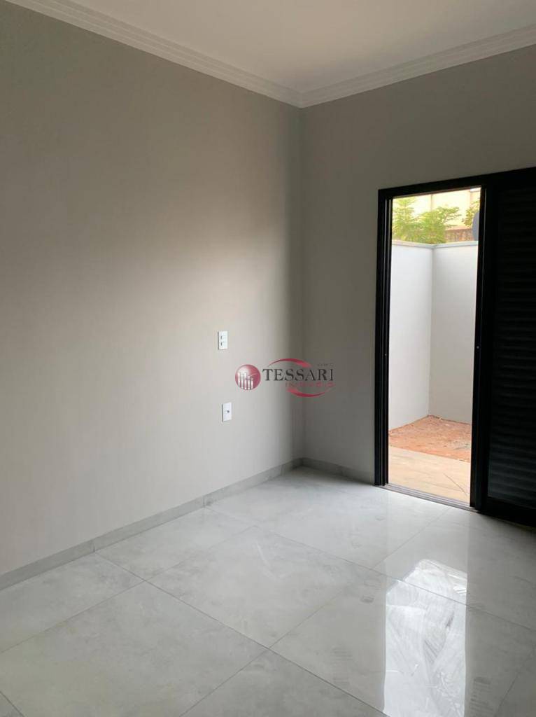 Casa à venda com 3 quartos, 120m² - Foto 8