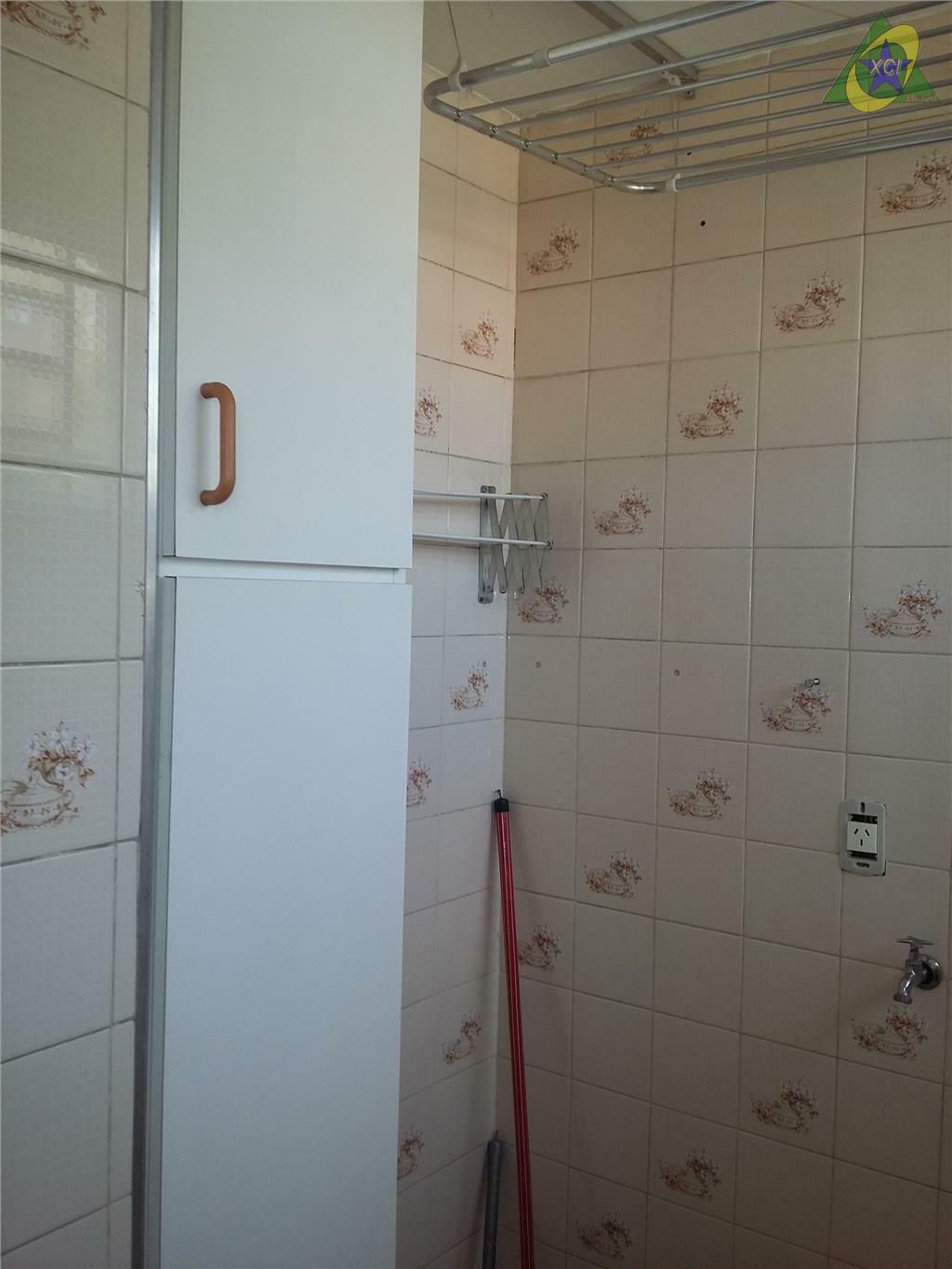 Apartamento à venda com 2 quartos, 80m² - Foto 7