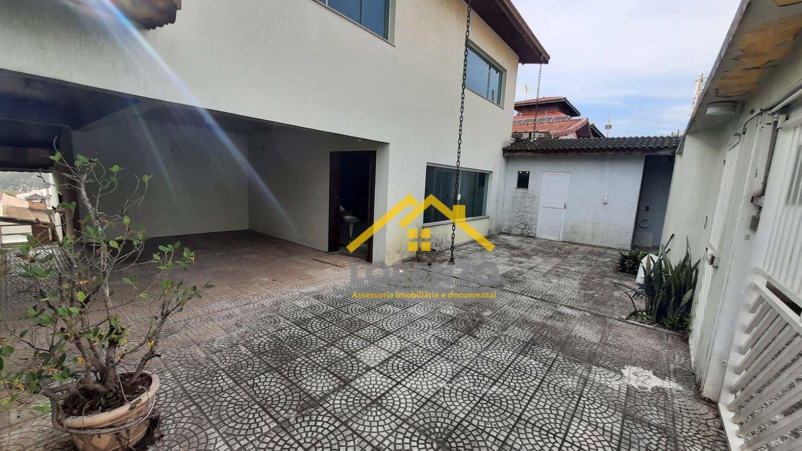 Sobrado à venda com 5 quartos, 330m² - Foto 49