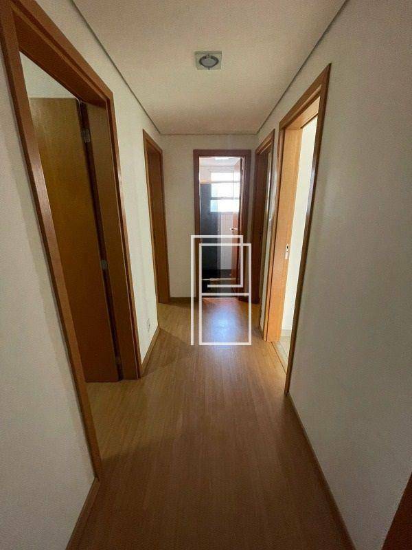 Apartamento à venda com 4 quartos, 140m² - Foto 7