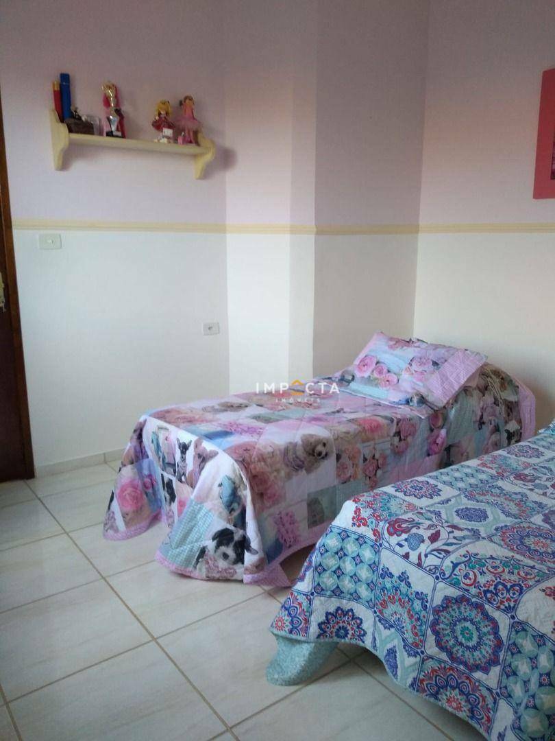 Casa à venda com 3 quartos, 188m² - Foto 14