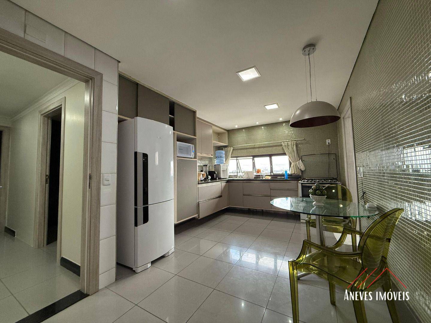 Apartamento à venda com 3 quartos, 221m² - Foto 39