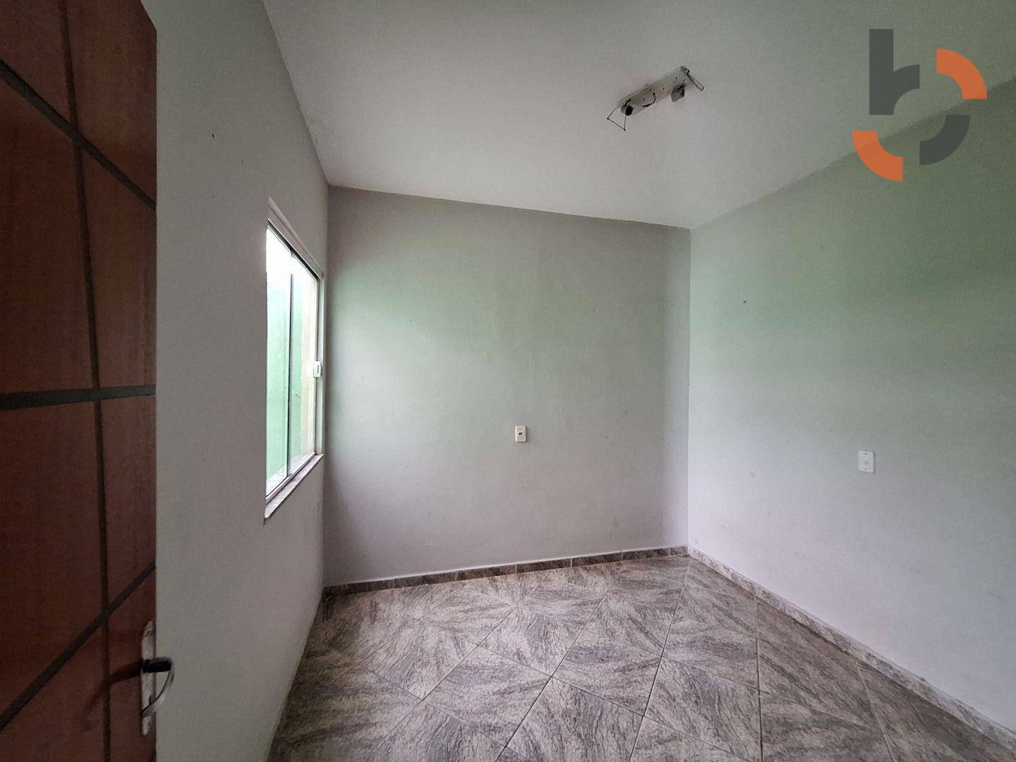 Casa à venda com 2 quartos, 60m² - Foto 25