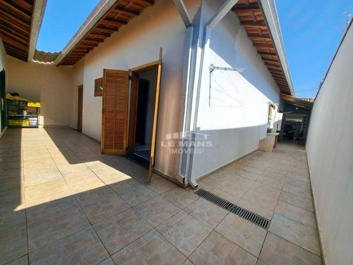 Casa à venda com 4 quartos, 185m² - Foto 23