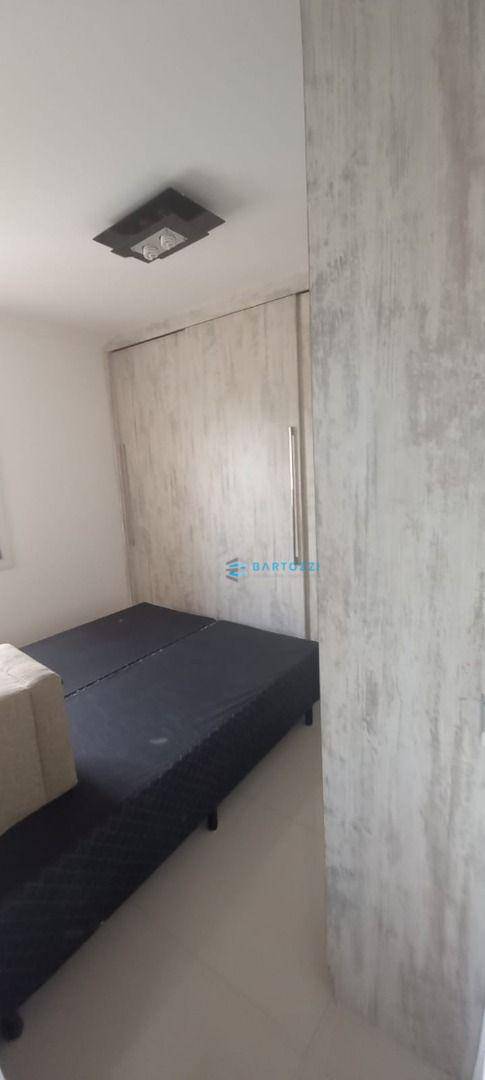 Apartamento à venda com 2 quartos, 65m² - Foto 24