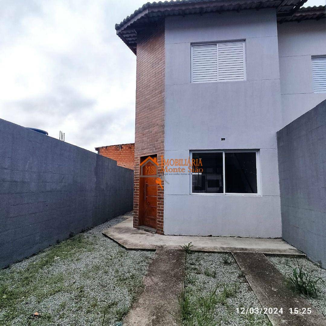 Sobrado à venda com 2 quartos, 69m² - Foto 1