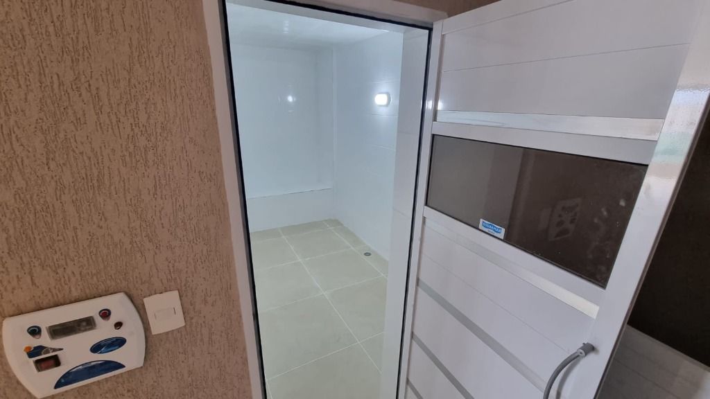 Apartamento à venda com 2 quartos, 70m² - Foto 29