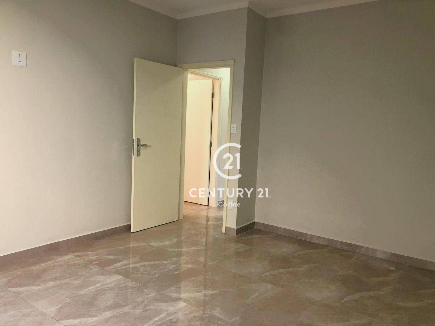 Casa à venda com 3 quartos, 145m² - Foto 14