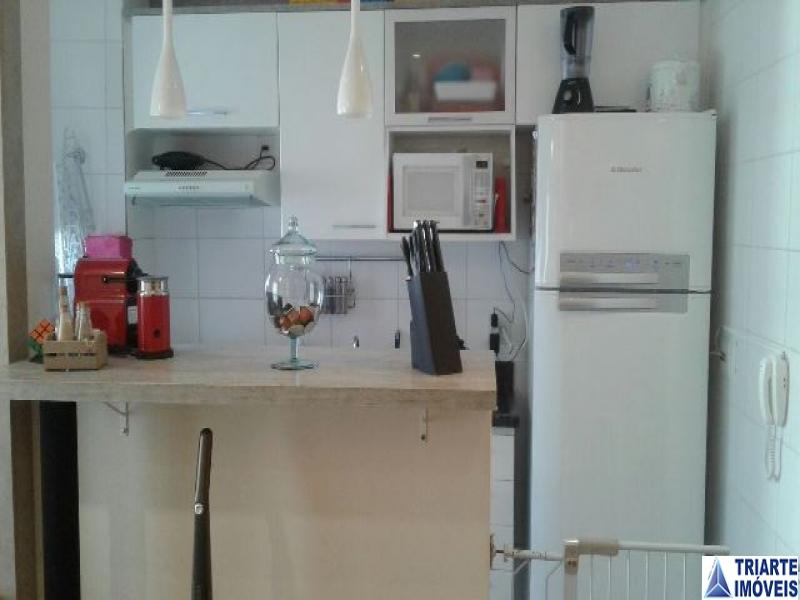 Apartamento à venda com 2 quartos, 50m² - Foto 10