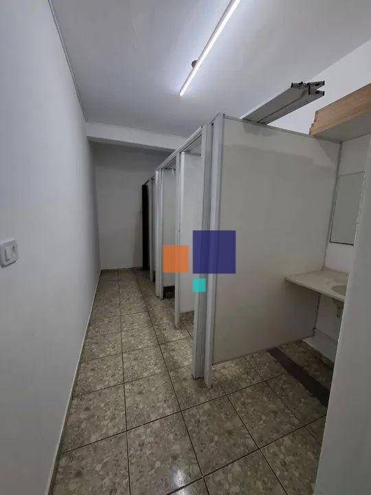 Sobrado à venda com 2 quartos, 218m² - Foto 12