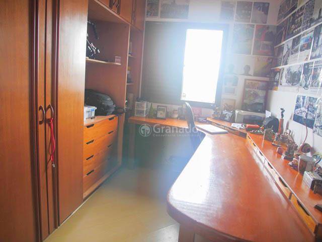 Apartamento à venda com 3 quartos, 82m² - Foto 27