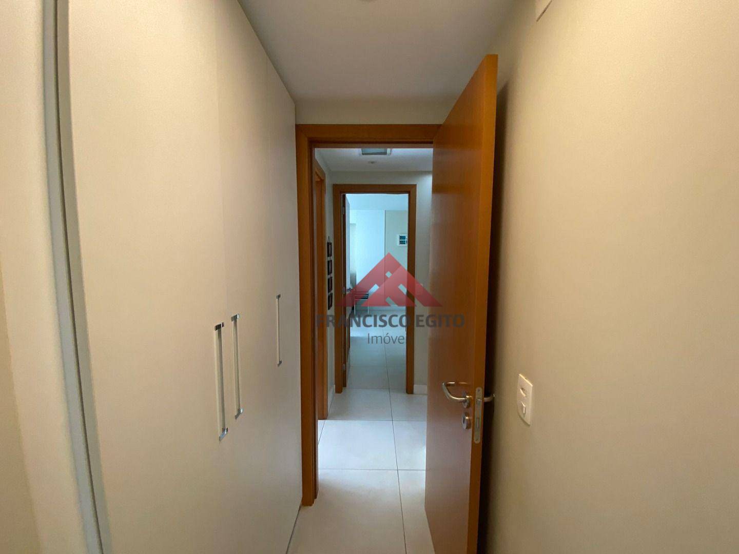 Apartamento à venda com 3 quartos, 120m² - Foto 16