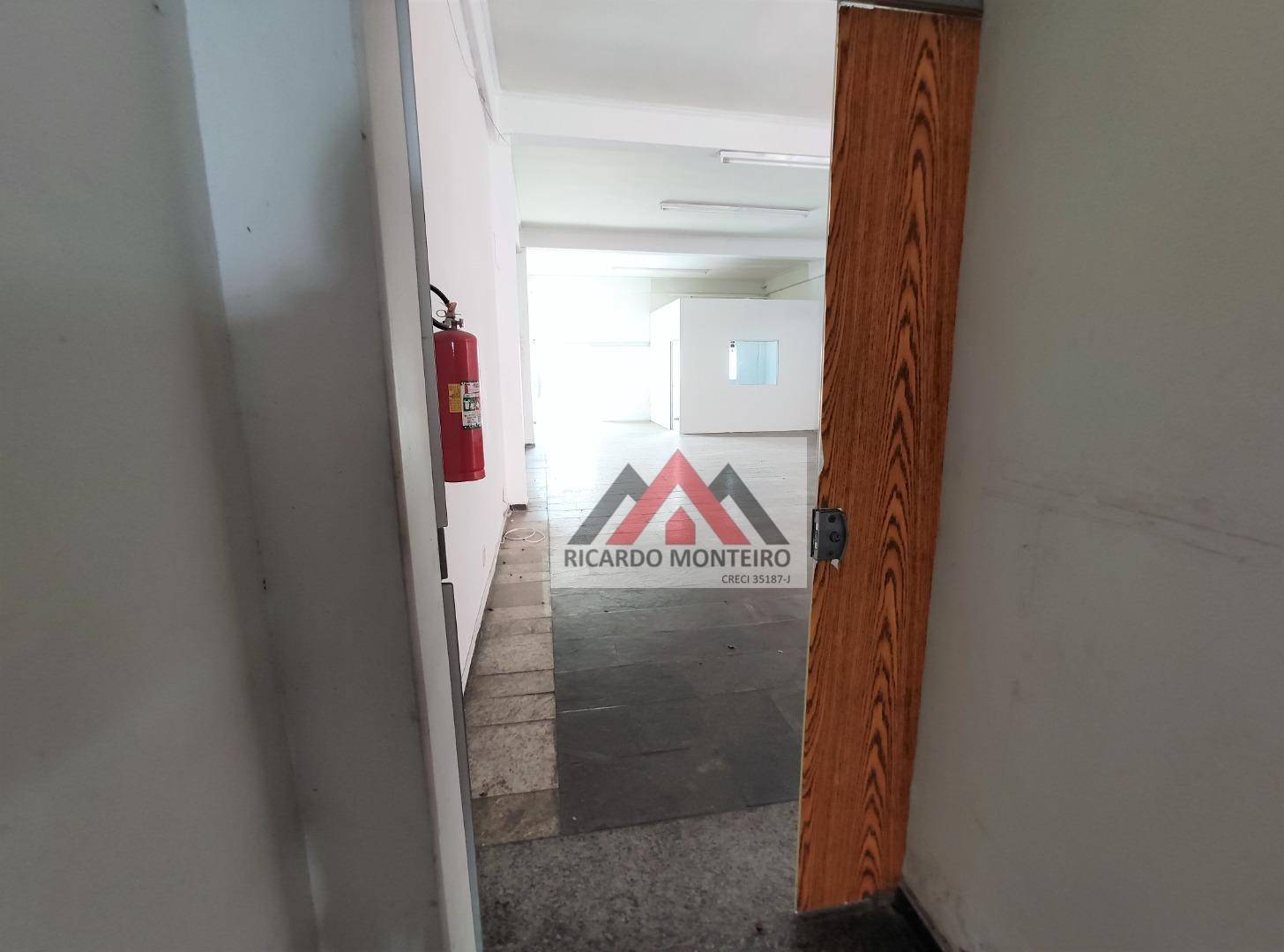 Loja-Salão para alugar, 250m² - Foto 13