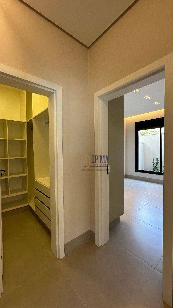 Casa à venda com 3 quartos, 304m² - Foto 14