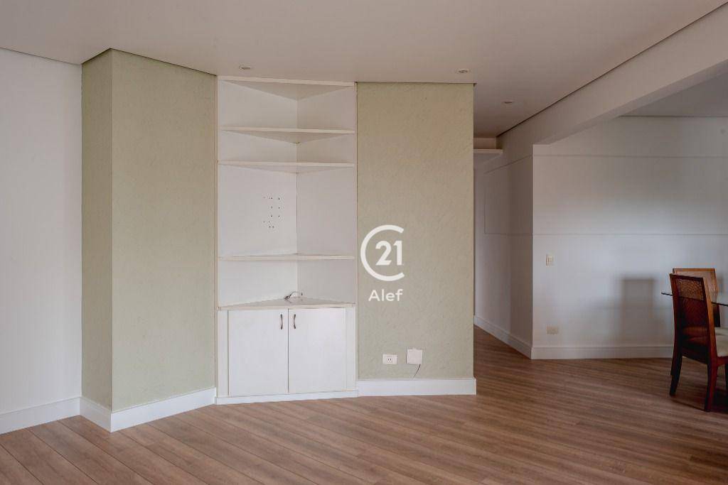 Apartamento à venda com 2 quartos, 103m² - Foto 9