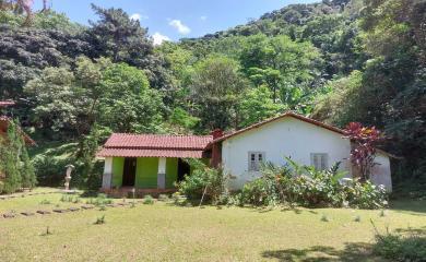 Sítio à venda com 3 quartos, 100000m² - Foto 6
