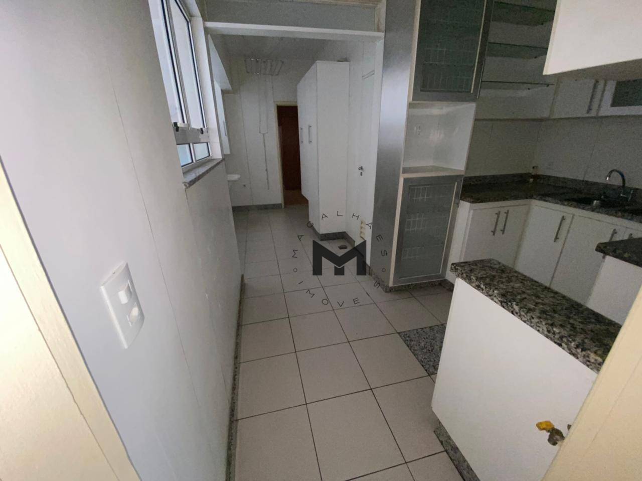 Apartamento à venda com 3 quartos, 179m² - Foto 15