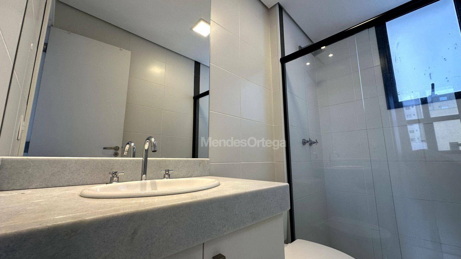 Apartamento à venda e aluguel com 1 quarto, 47m² - Foto 12