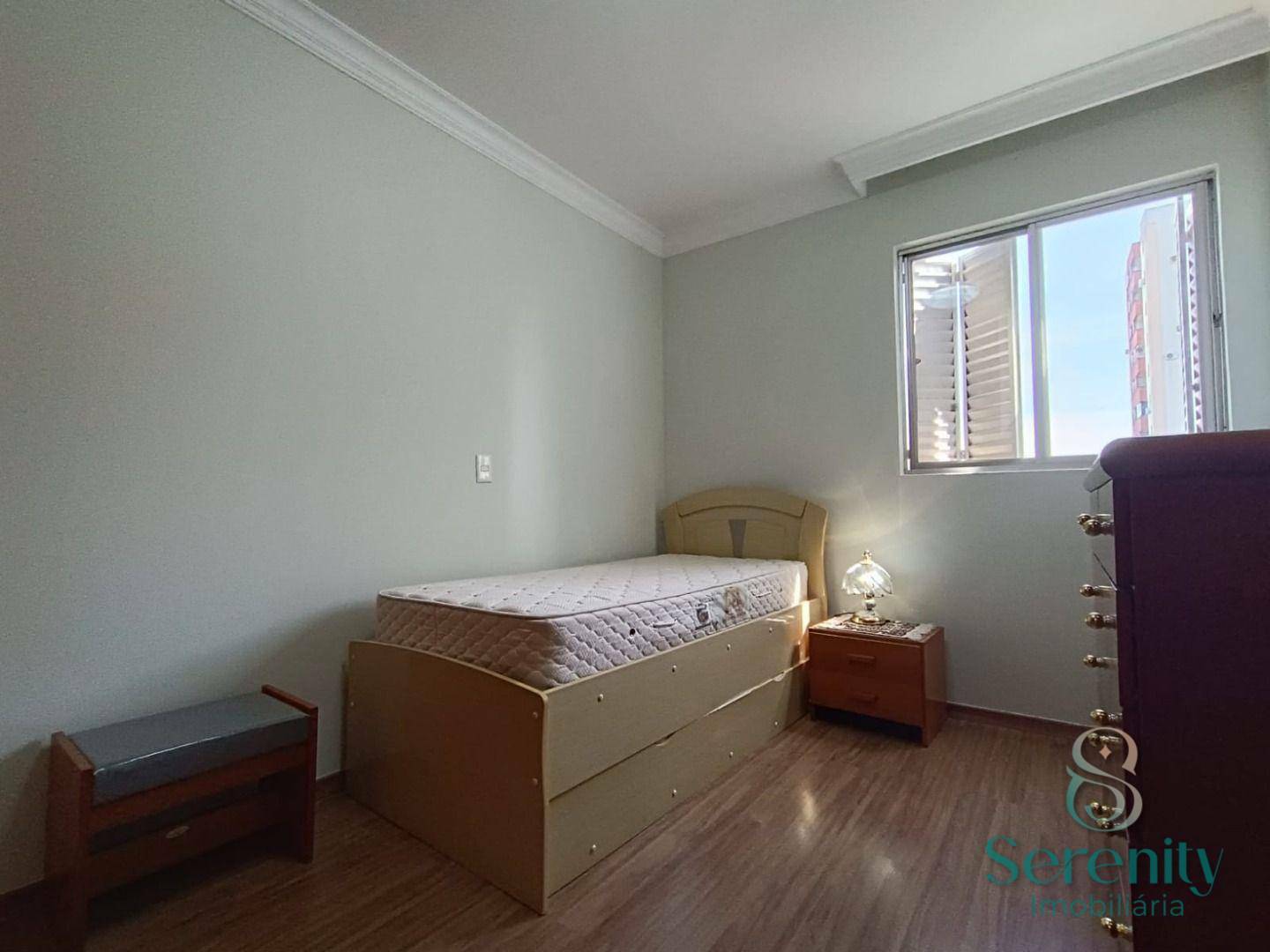 Apartamento para alugar com 3 quartos, 98m² - Foto 19