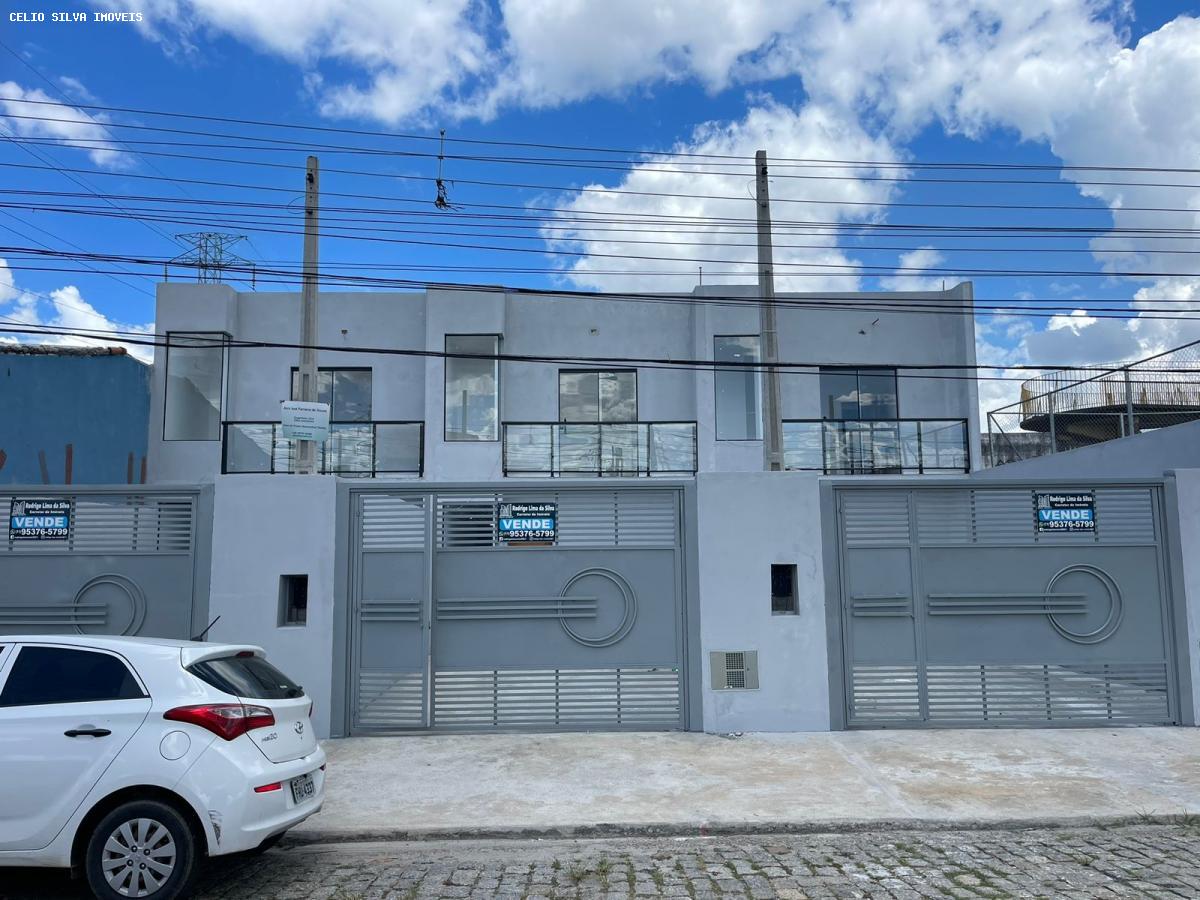Casa à venda com 2 quartos, 92m² - Foto 1