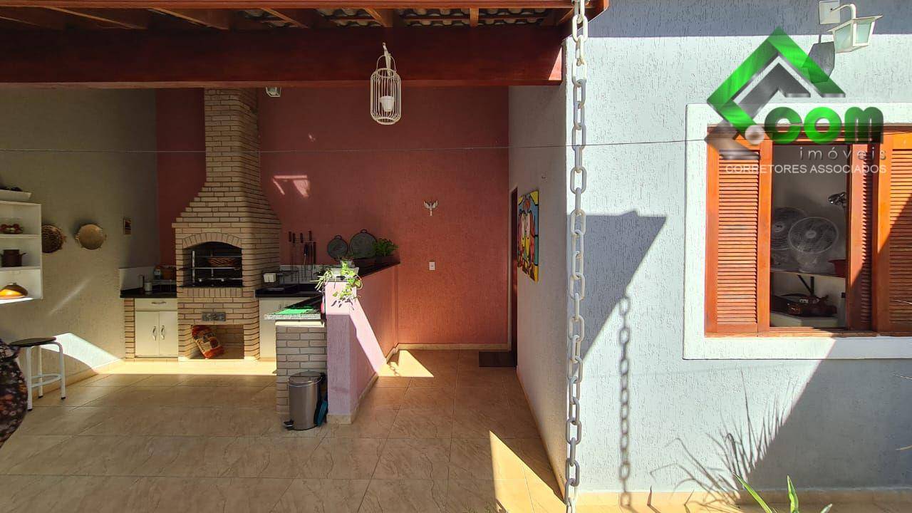 Casa à venda com 3 quartos, 168m² - Foto 28