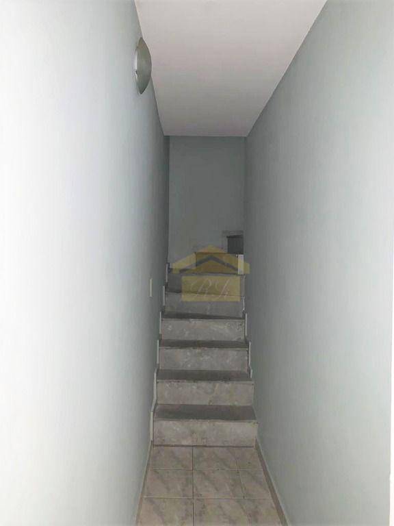 Sobrado para alugar com 3 quartos, 76m² - Foto 8