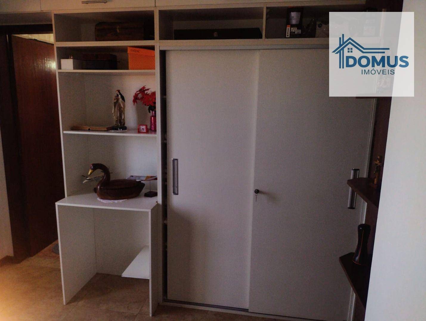 Apartamento à venda com 2 quartos, 65m² - Foto 26