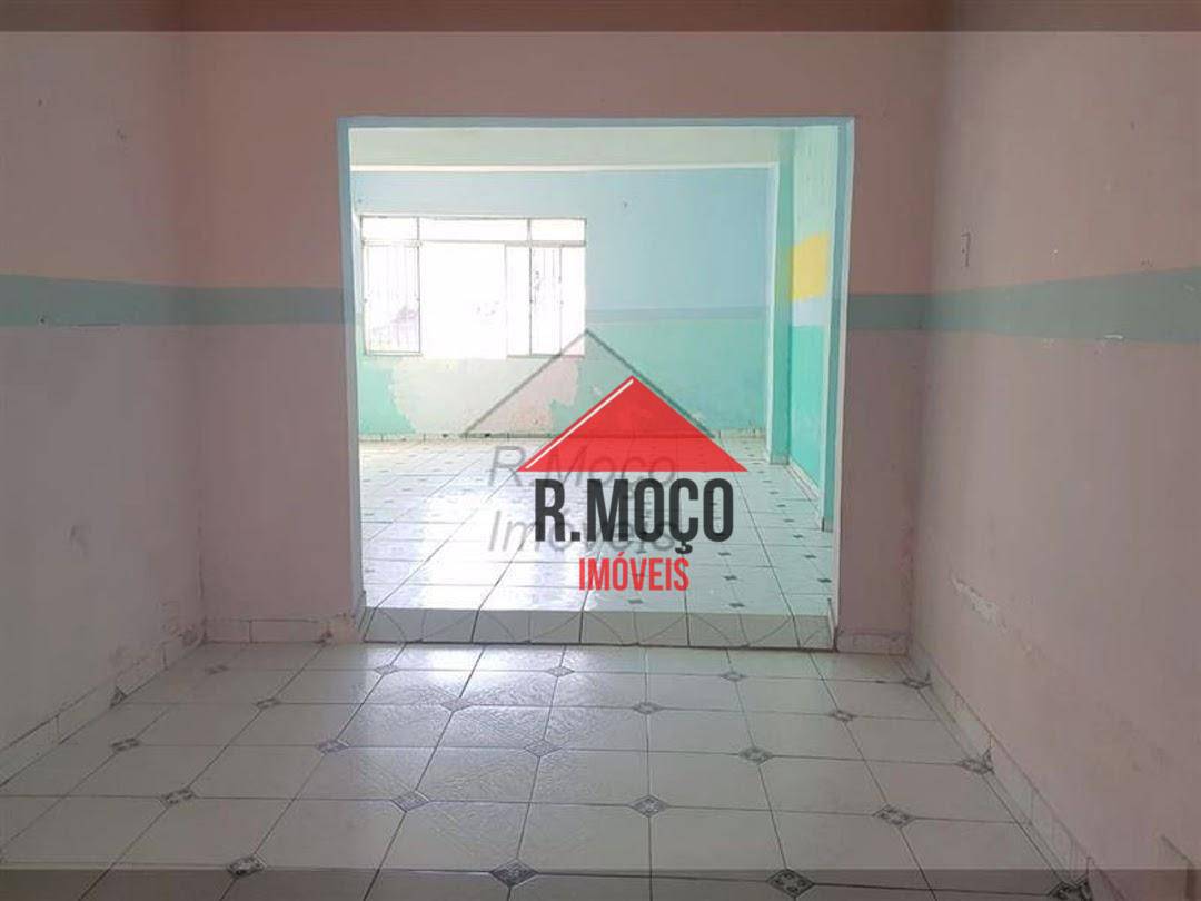 Sobrado à venda com 10 quartos, 219m² - Foto 48