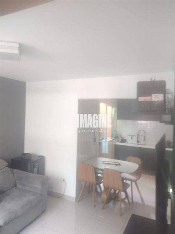 Sobrado à venda com 2 quartos, 89m² - Foto 3