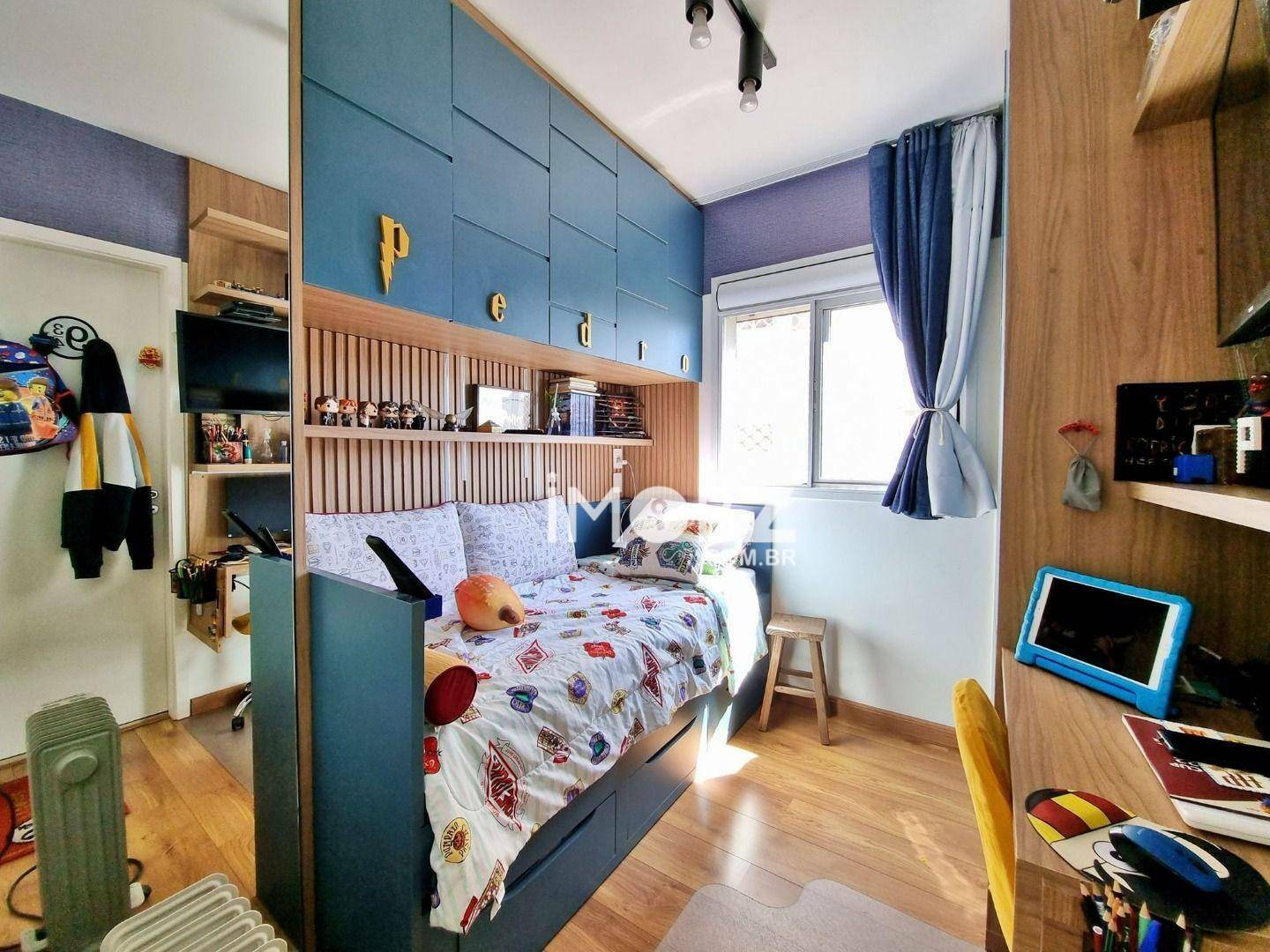 Apartamento à venda com 3 quartos, 121m² - Foto 17