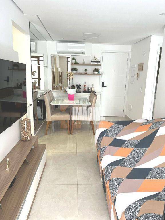 Apartamento à venda com 2 quartos, 88m² - Foto 3