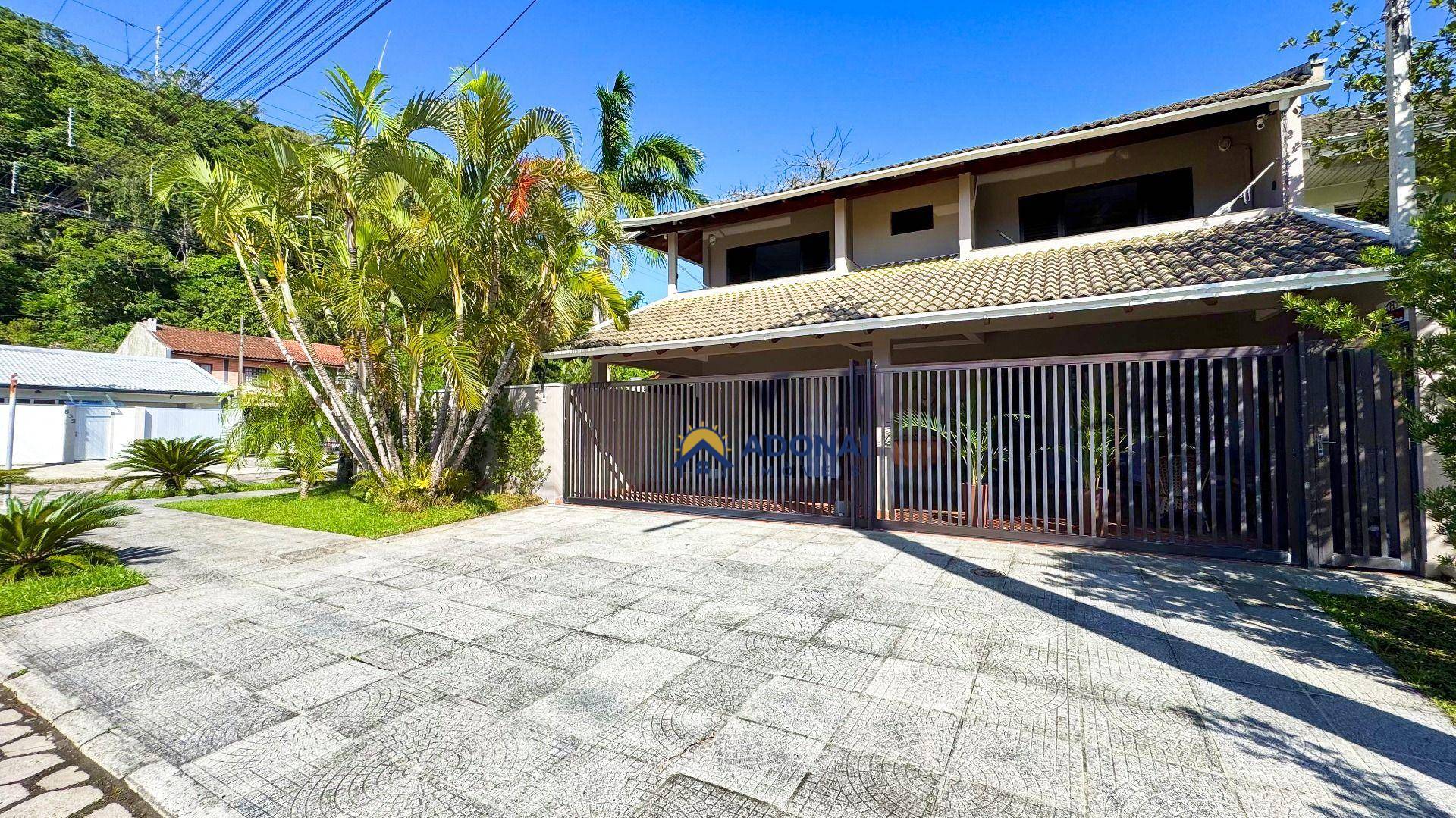 Sobrado, 3 quartos, 220 m² - Foto 2