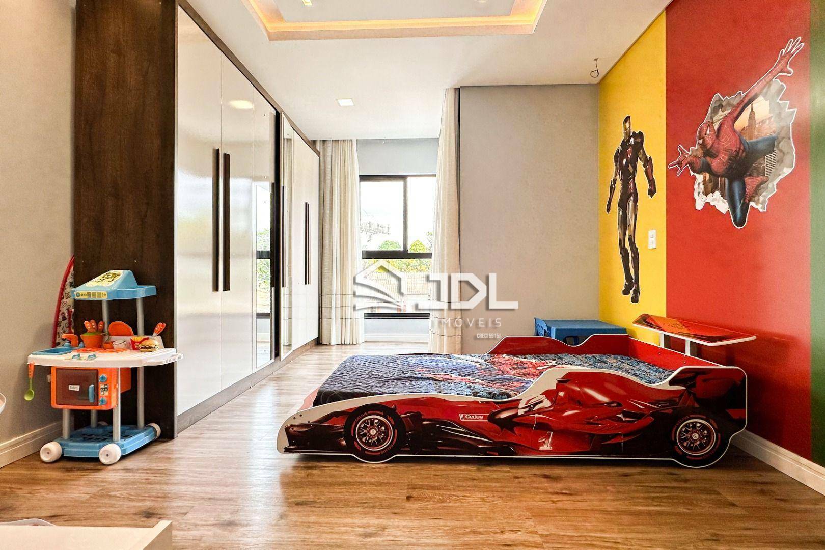 Casa à venda com 3 quartos, 347m² - Foto 13