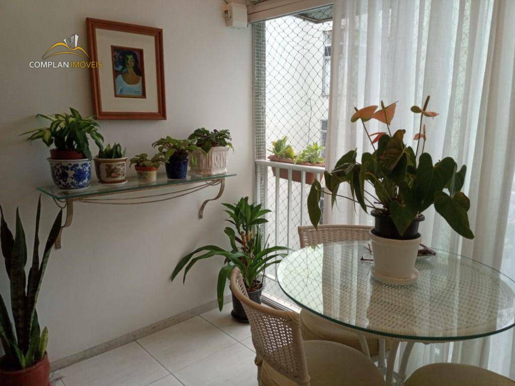 Apartamento à venda com 2 quartos, 85m² - Foto 5