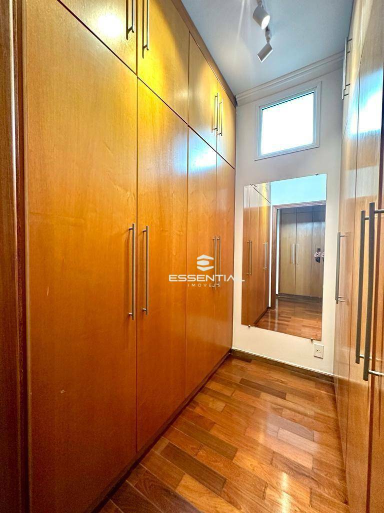 Casa à venda e aluguel com 3 quartos, 238m² - Foto 39