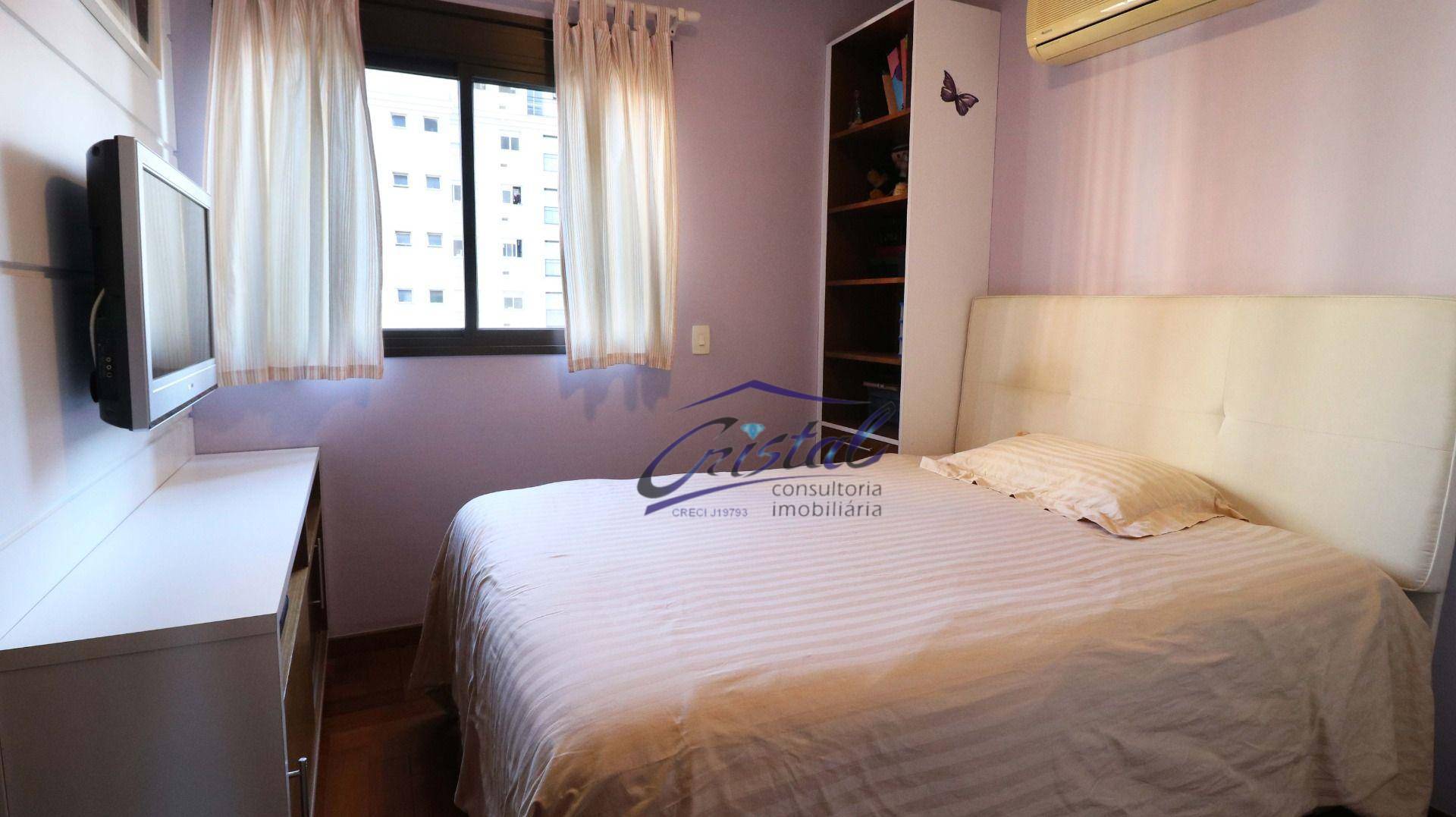 Apartamento à venda com 4 quartos, 226m² - Foto 25