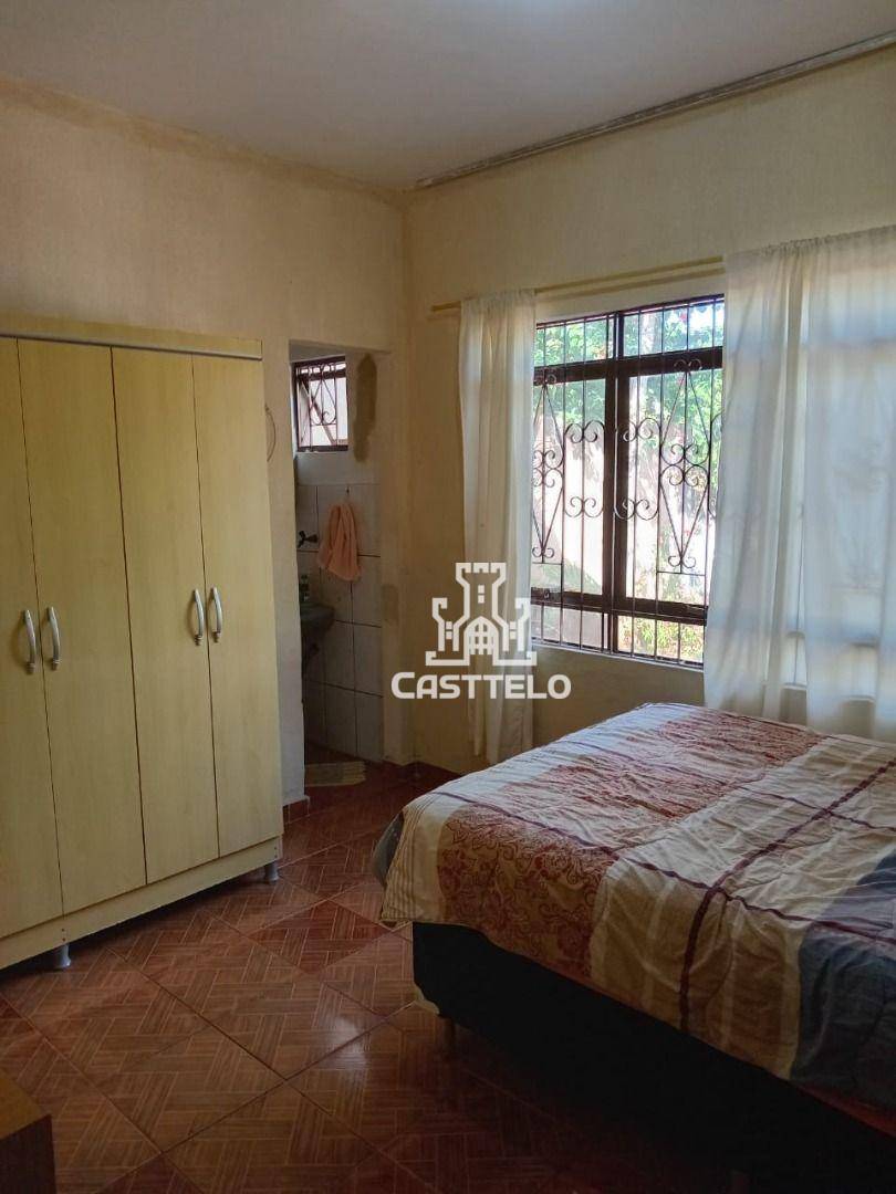 Casa à venda com 4 quartos, 300m² - Foto 6